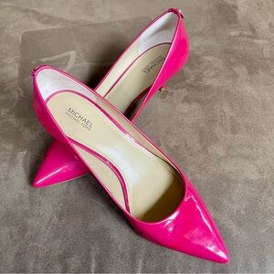 AUTHENTIC MICHAEL BY MICHAEL KORS HOT PINK PATENT LEATHER PUMPS